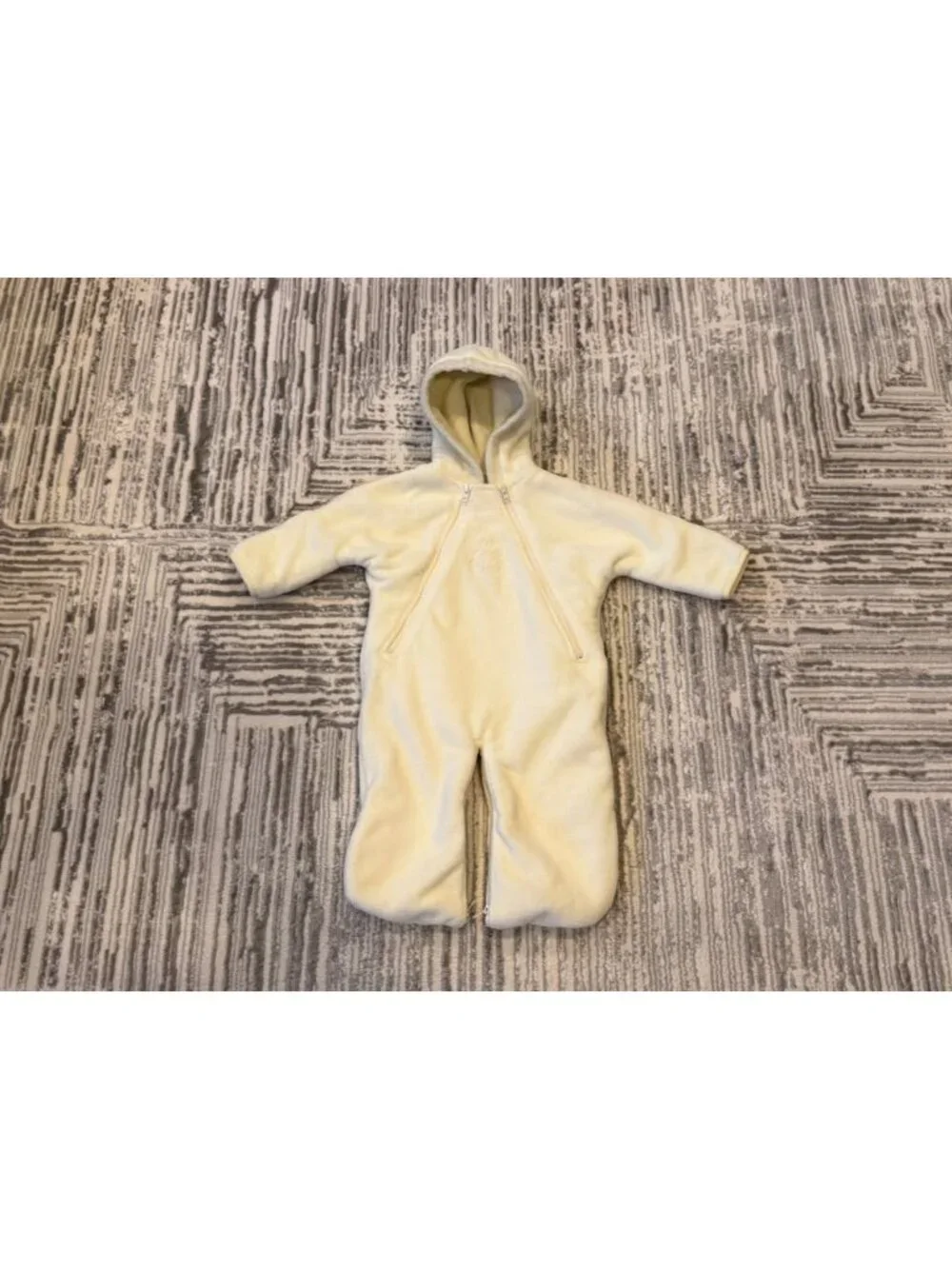 Ralph Lauren Infant size 6 months cream Thick Warm Sherpa Bunting coat MSRP $125